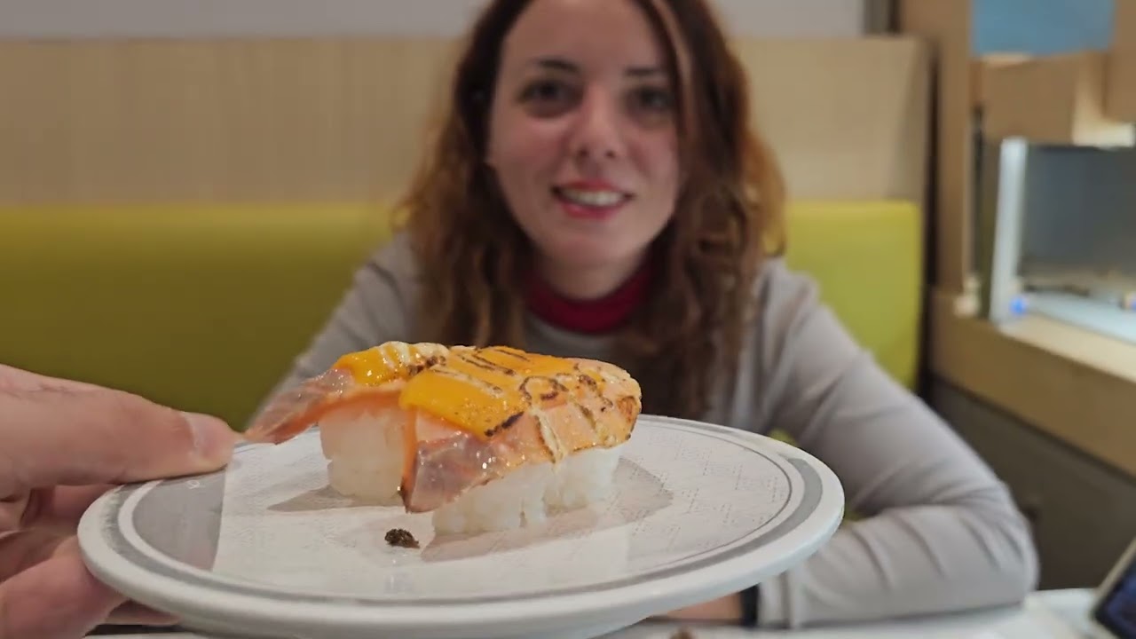 Dia 6 - Viagem Japão / Sushi de Esteira