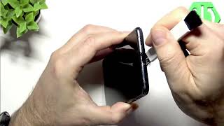 SAMSUNG Galaxy S10 Lite – How to Clean USB-C Charging Port screenshot 2
