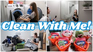 CLEAN WITH ME | GET IT ALL DONE BEFORE GUESTS COME OVER by Rach Plus Five 2,849 views 2 months ago 12 minutes, 24 seconds
