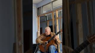 Guitarist's Cosmic Grid: Trippy Visuals &amp; Heart Beats!