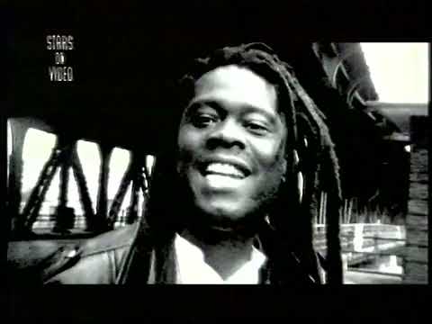 PawPaw Makes a Batch of Homemade Wine in 40 Seconds ! My best recipe !