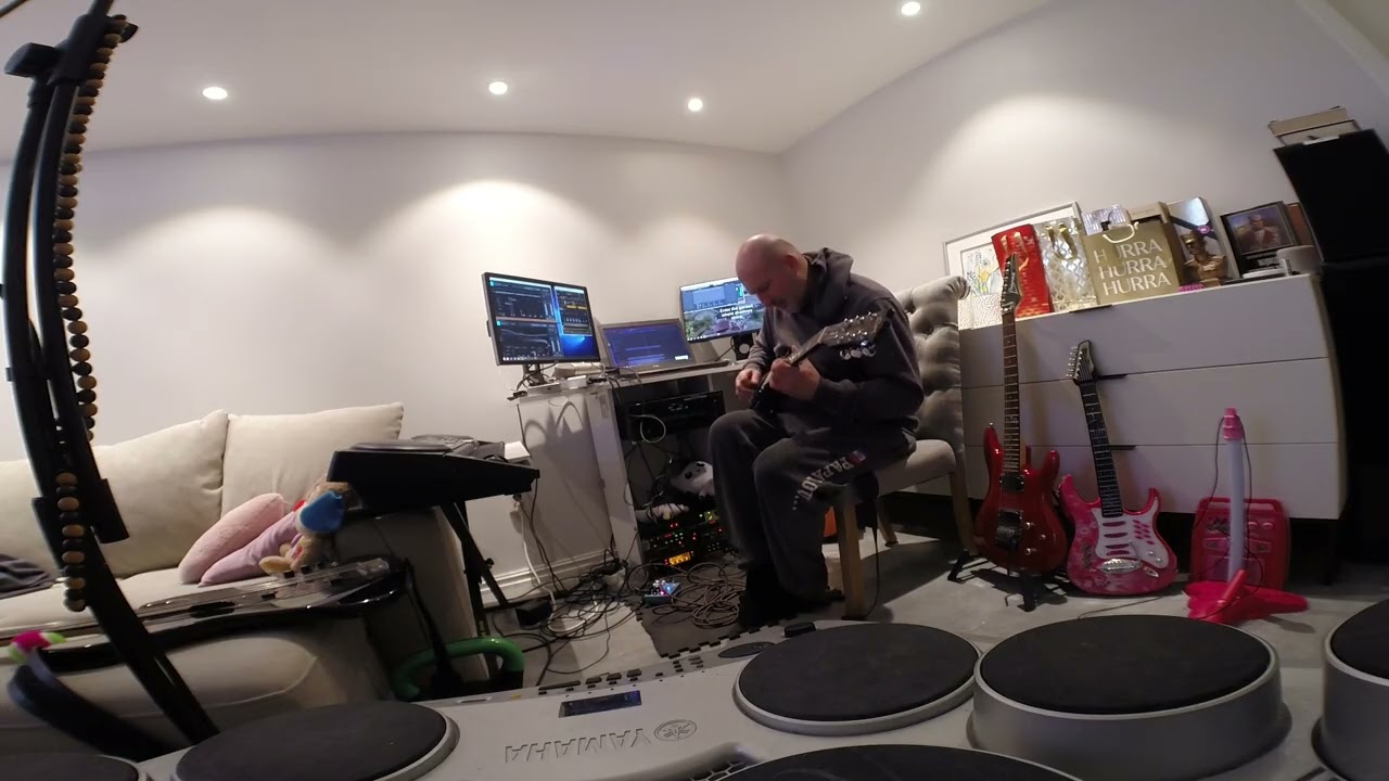 Jammin' with my (DELL) self - Archipelago of the past