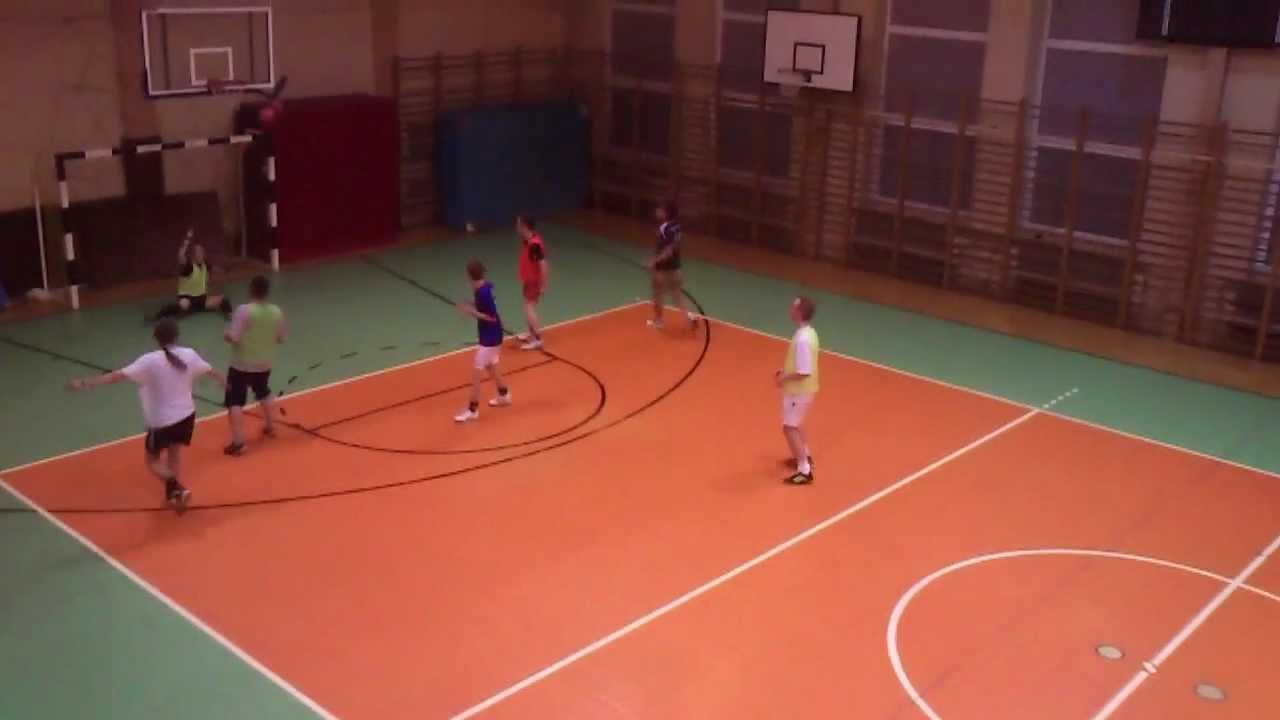 Mokro w polu karnym ^^