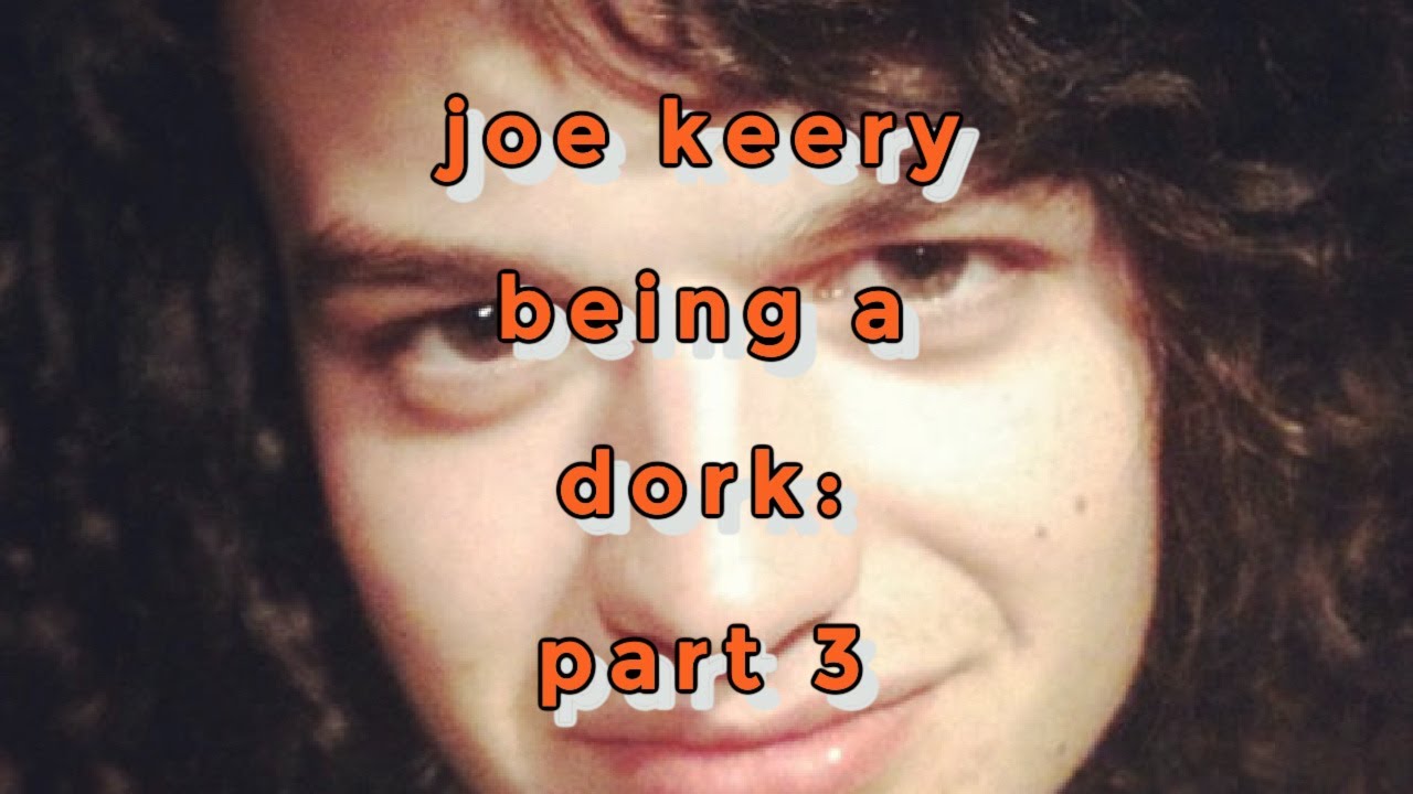 joe keery being a dork for 2 minutes and 32 seconds