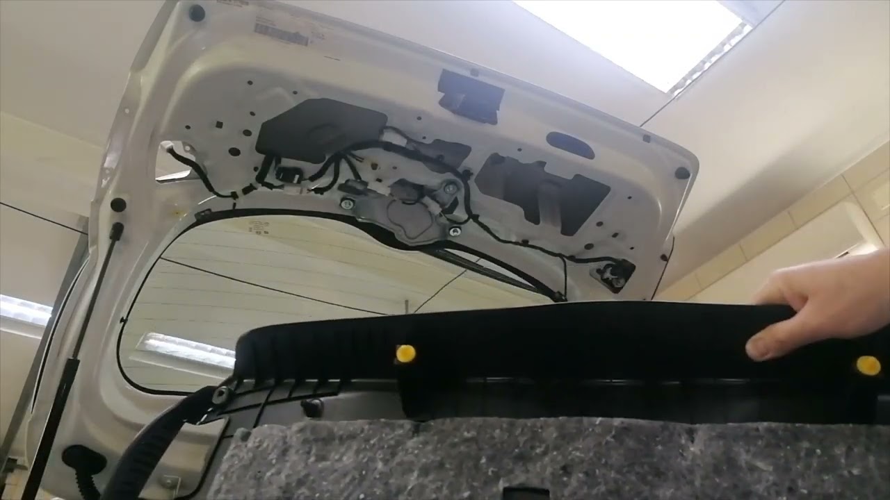 Kia Rio Rear Door Tailgate Panel Removal - YouTube