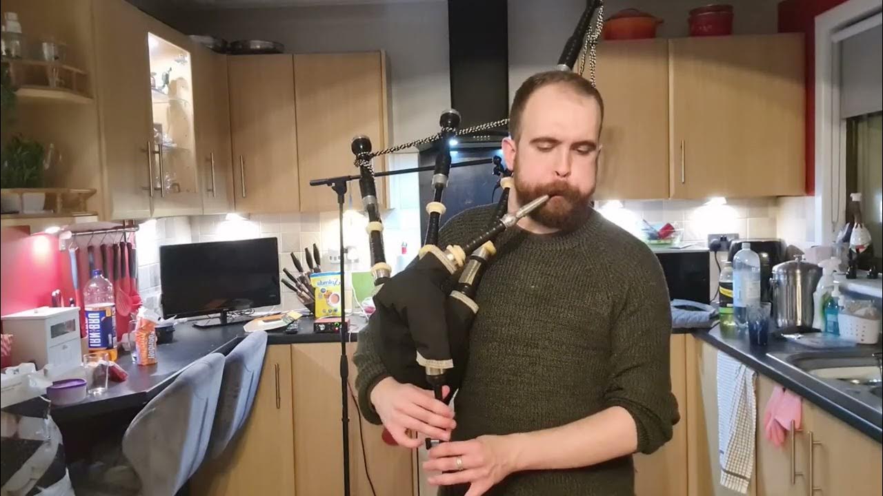 Jigs & Reels scottish bagpipes celticmusic scottishmusic YouTube