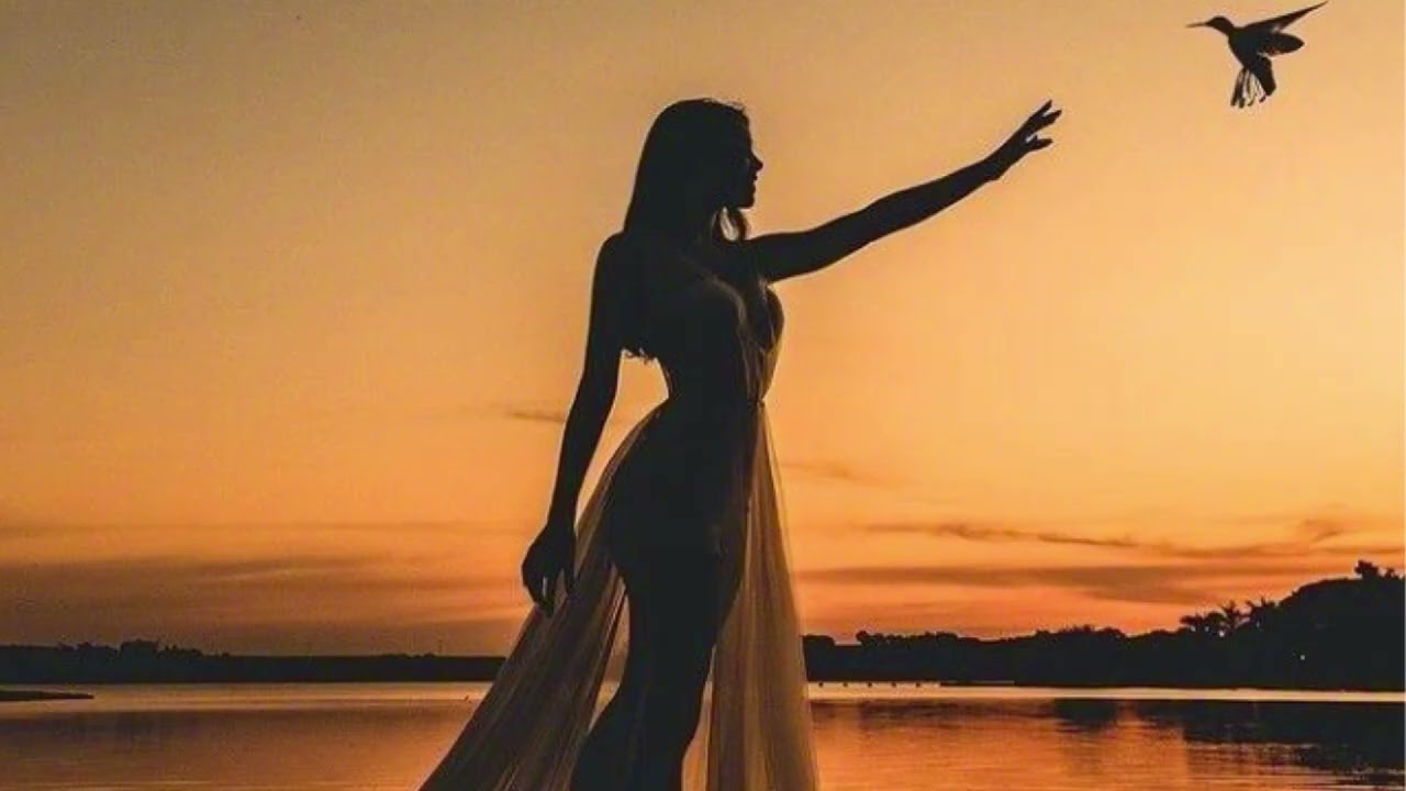 Слушай каждый день — пробуди свою Внутреннюю Верховную Жрицу