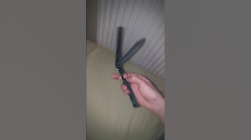 inverse ladder to rev index roll to rev thumb chap (slow motion) (balisong/butterfly knife tricks)
