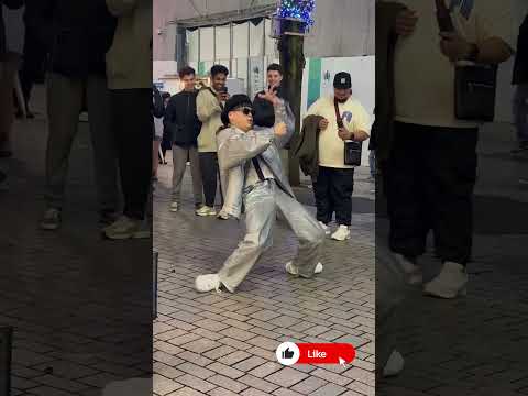 ابداع الياباني في الرقص علي موسيقي حليم    