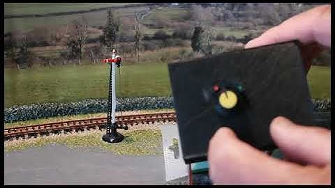 N gauge (1:148 scale) Model Railway Items - British Outline