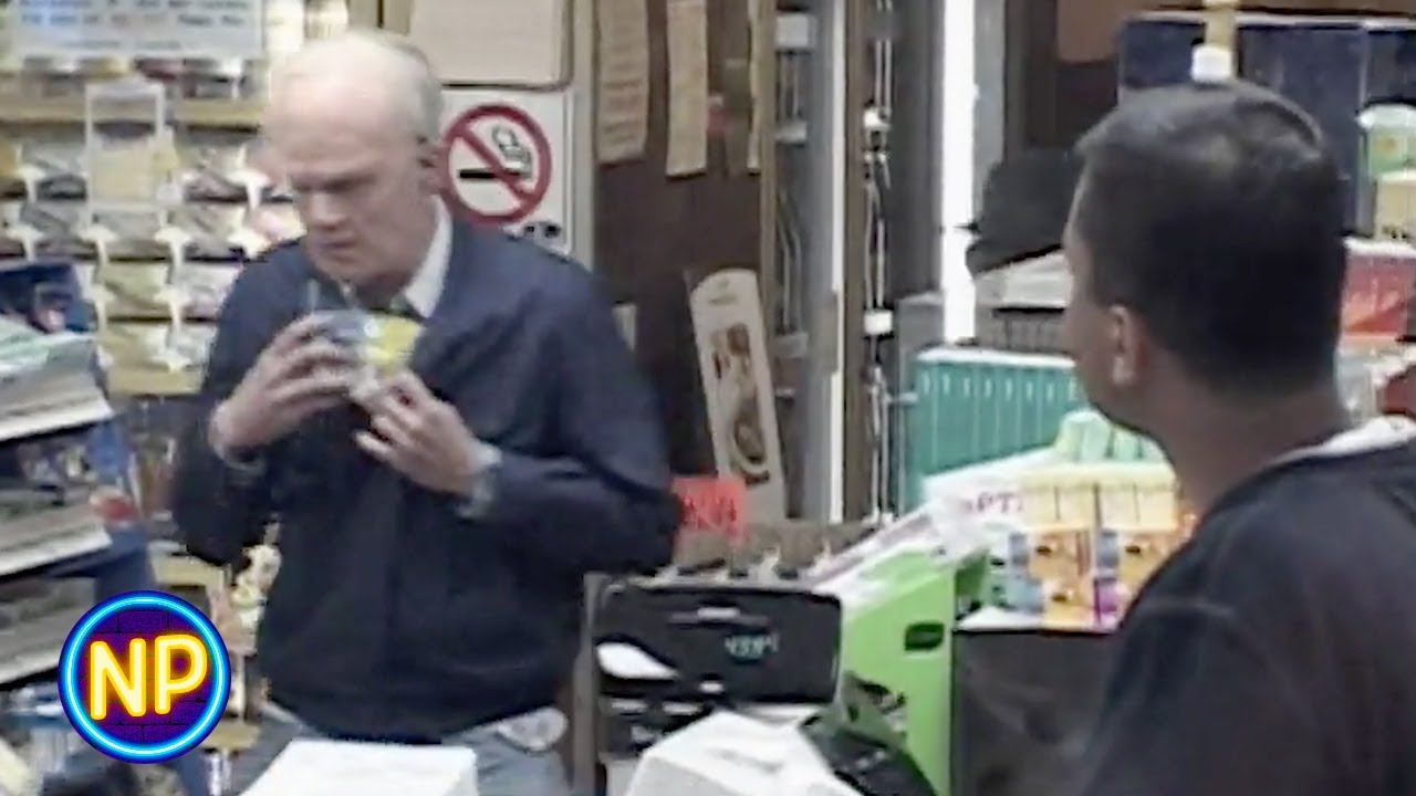 ⁣Shoplifting Grandpa | Jackass: The Movie