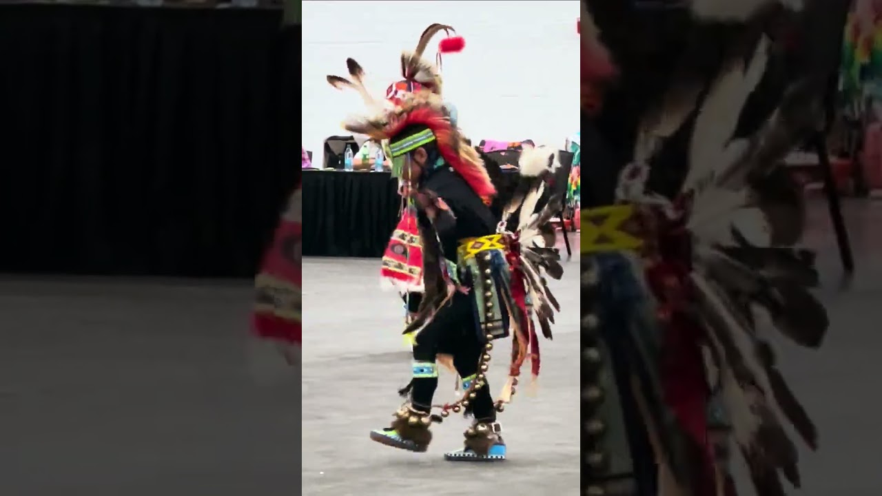 The young boy, chicken traditional dancer 🐓🪶 