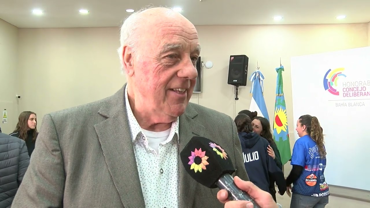 Concejo Deliberante homenajeó a dos páginas históricas del básquet bahiense: Chicas de 9 de Julio y Selección que venció a Yugoslavia