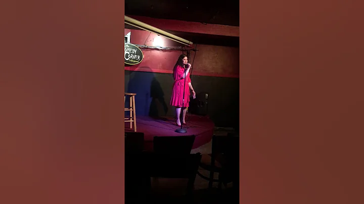 Jennifer Adriene Burks. Standup. Comedy Corner Und...