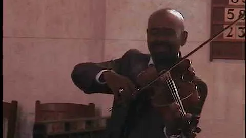 Ave Maria, Schubert - Andr Cameron, viola