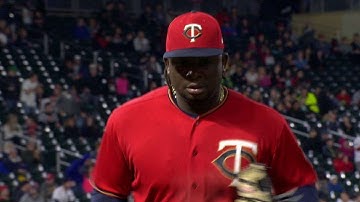 DET@MIN: Sano makes another nice barehanded play