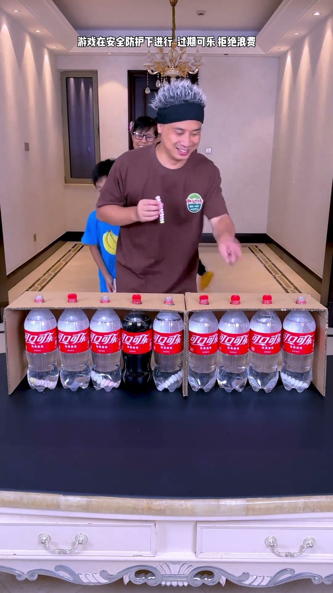 Dragon Sucking Water Challenge, The Last One Is So Funny#Funnyfamily #Partygames #Funny #Shorts