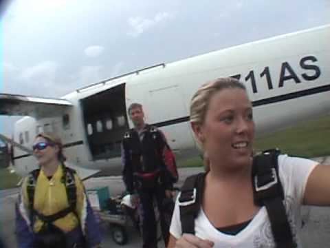 Farris Lyons - Jumping out with my friend Kasey and her tandem instructor