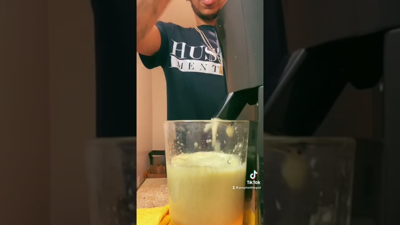 Nothing better than fresh made fruit juice, it’s delicious plus H3O2 is the true water for us!