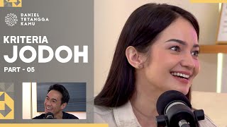 Pulang Dari Umroh, Enzy Storia Putus Dengan Pacarnya? - Daniel Tetangga Kamu