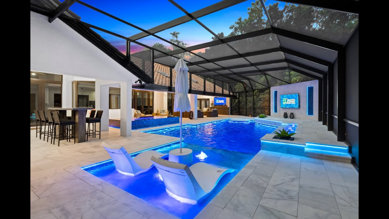 When it comes to backyard design&hellip; we set the standard 😤💧 Every detail dialed. Every feature though