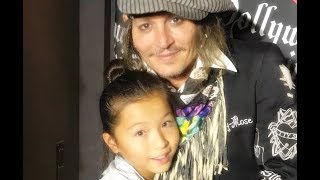 Sweet Johnny Depp meets and greets a little fan in Japan