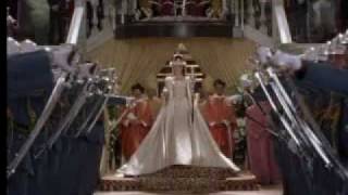 Crowning Queen of Genovia - Princess Diaries 2