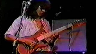 Howe Ii The Pepper Shake En Vivo Git 88