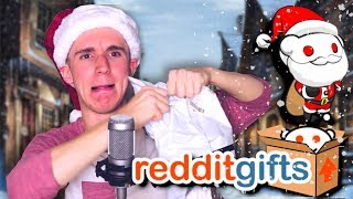 REDDIT SECRET SANTA 2018 (Gift Reaction) @Emerrias
