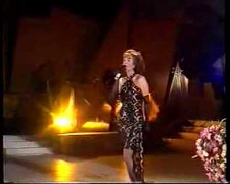 ANGELA SIMILEA, - Nu meritai
