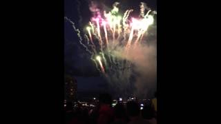 Sydney Christmas fireworks @mikenike93