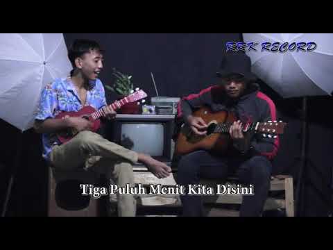 Tiga puluh menit - YouTube