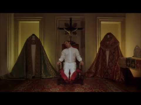 the young pope - sexy and I know it -  LMFAO & Jude Law   ©  Paolo Sorrentino