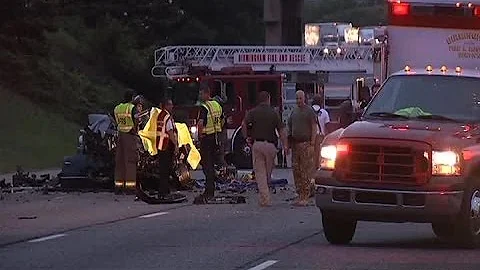 2 killed in 6-car accident on I-20/59 NB at Arkadelphia Road