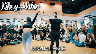 Kike y Nahir - Bachata Dance Emotional