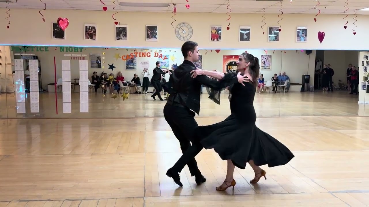 Taste of Italy Potluck party - Mykyta & Livia - Mambo