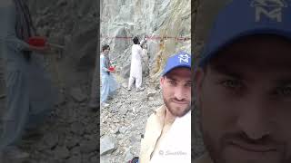 during field  discontinuity survey