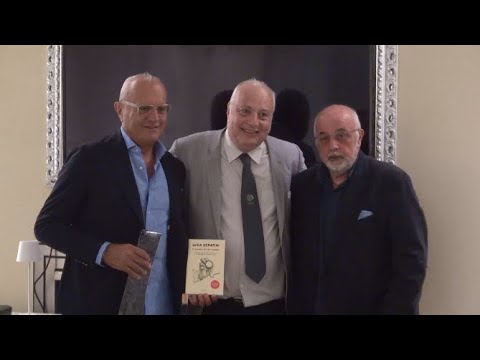 Luca Serafini presenta il libro "Il cuore di un uomo", dedicato a René Favaloro
