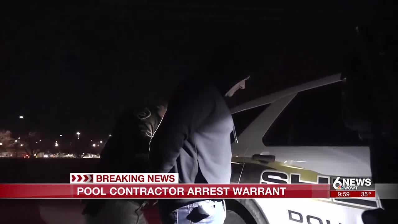 Omaha pool contractor accused of theft by deception turns himself in to