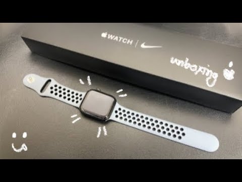 Unboxing Apple Watch