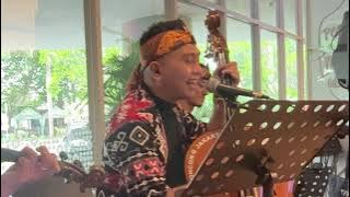 Can’t Help Falling in Love - Keroncong Version (Cover by [Santana Manurung/Balle Keroncong])