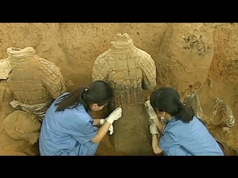 Video: Xi'an'daki Terracotta Warriors Müzesi Ziyaretçi Rehberi