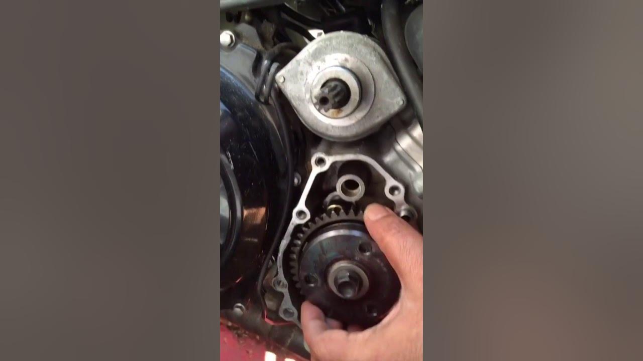 2003 Hayabusa starter troubles. Starter cover bad YouTube