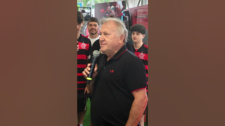 ZICO ENCONTRA TORCEDORES NA CASA FLAMENGO