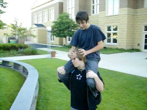 Shoulder Ride