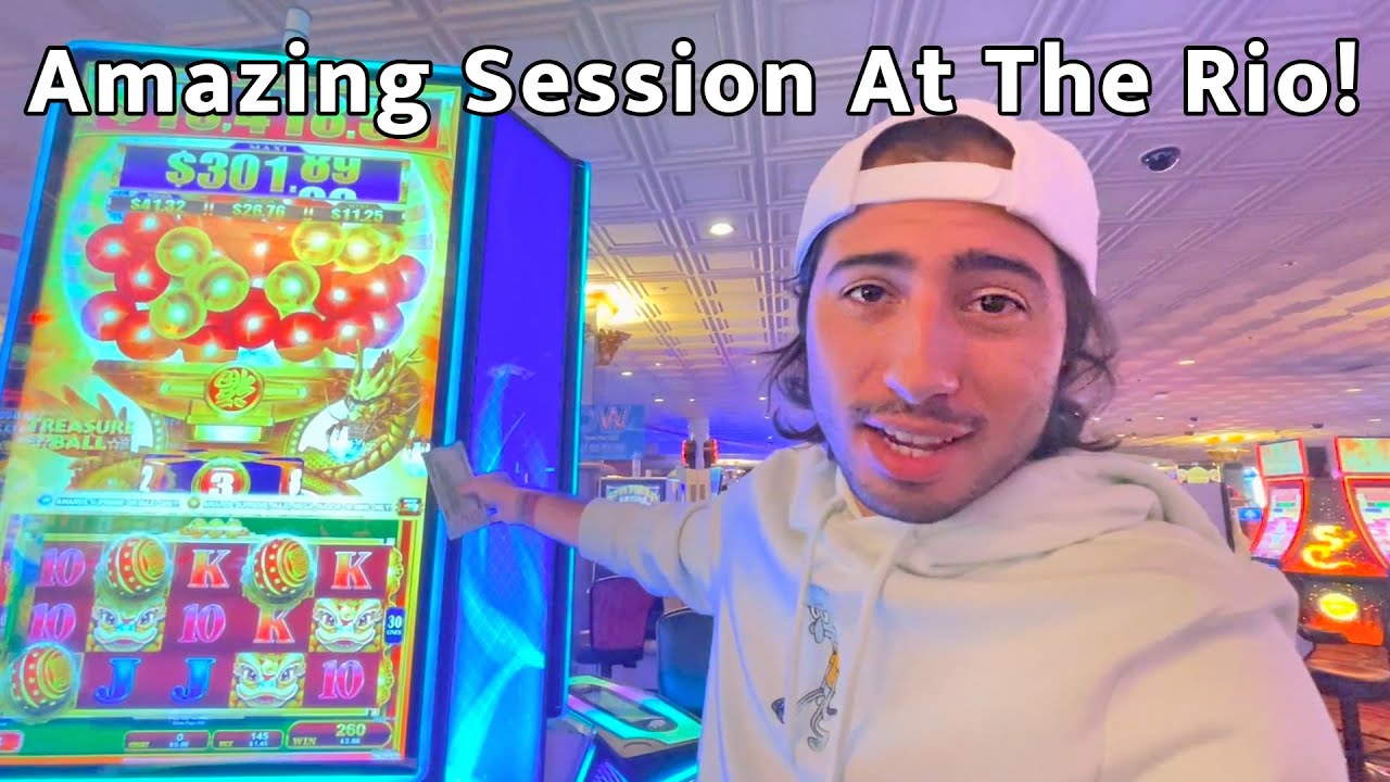 Our most memorable session playing slots at the Rio - YouTube