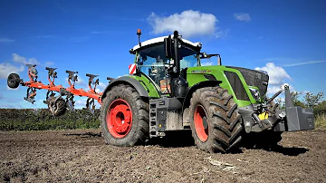 Kolik váží traktor Fendt 828?