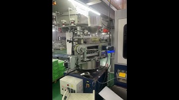 CENTRIFUGAL FEEDER WITH AUTOMATIC FEEDING SYSTEM