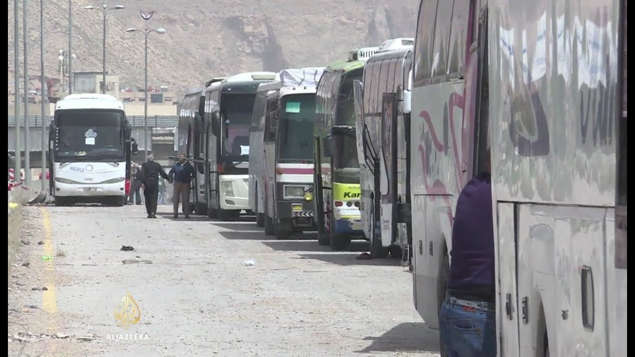 اتفاقية الغوطة الشرقية: المقاتلون والمدنيون يغادرون حرستا