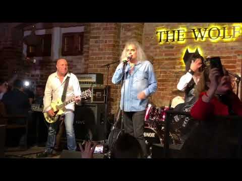 Iris Baby live in Sibiu - Romania | Sold Out IRIS- Manifest | The Wolf